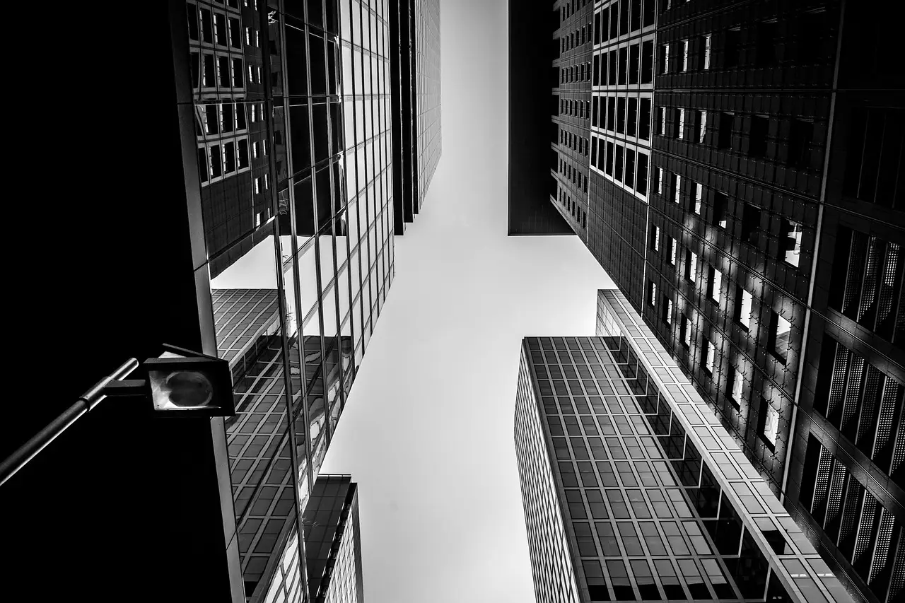 BofA fined $1.21B over AML flaws - Banking Dive